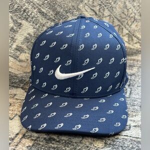 Nike AeroBill Classic99 Hat with‎ Winged Foot Pattern Size S/M